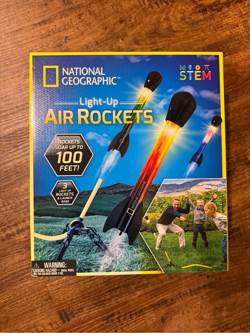National Geographic Light-Up Air Rockets